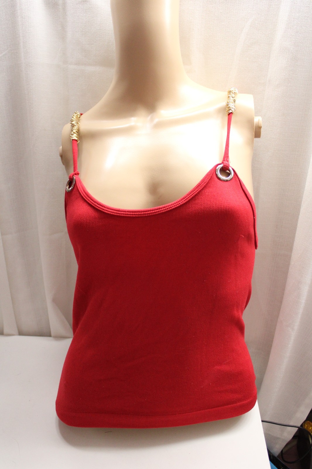 INDERO Nylon/Span Tank Top M/ L Gold Chain Strap Red Shimmer Rib Knit Valentine