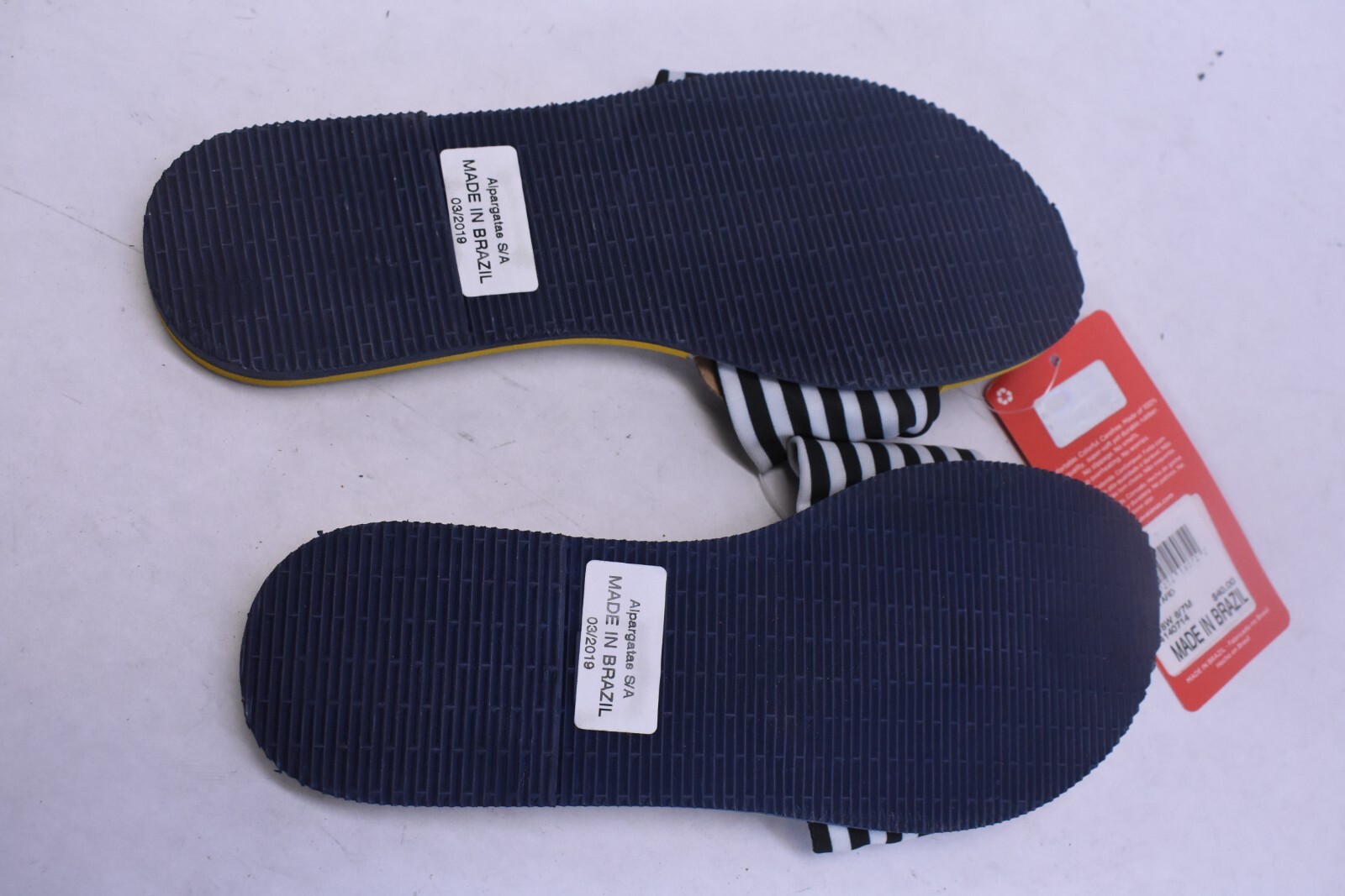 Havaianas You ST Tropez Yellow Black White Striped Slide Sandals Size 7 / 8