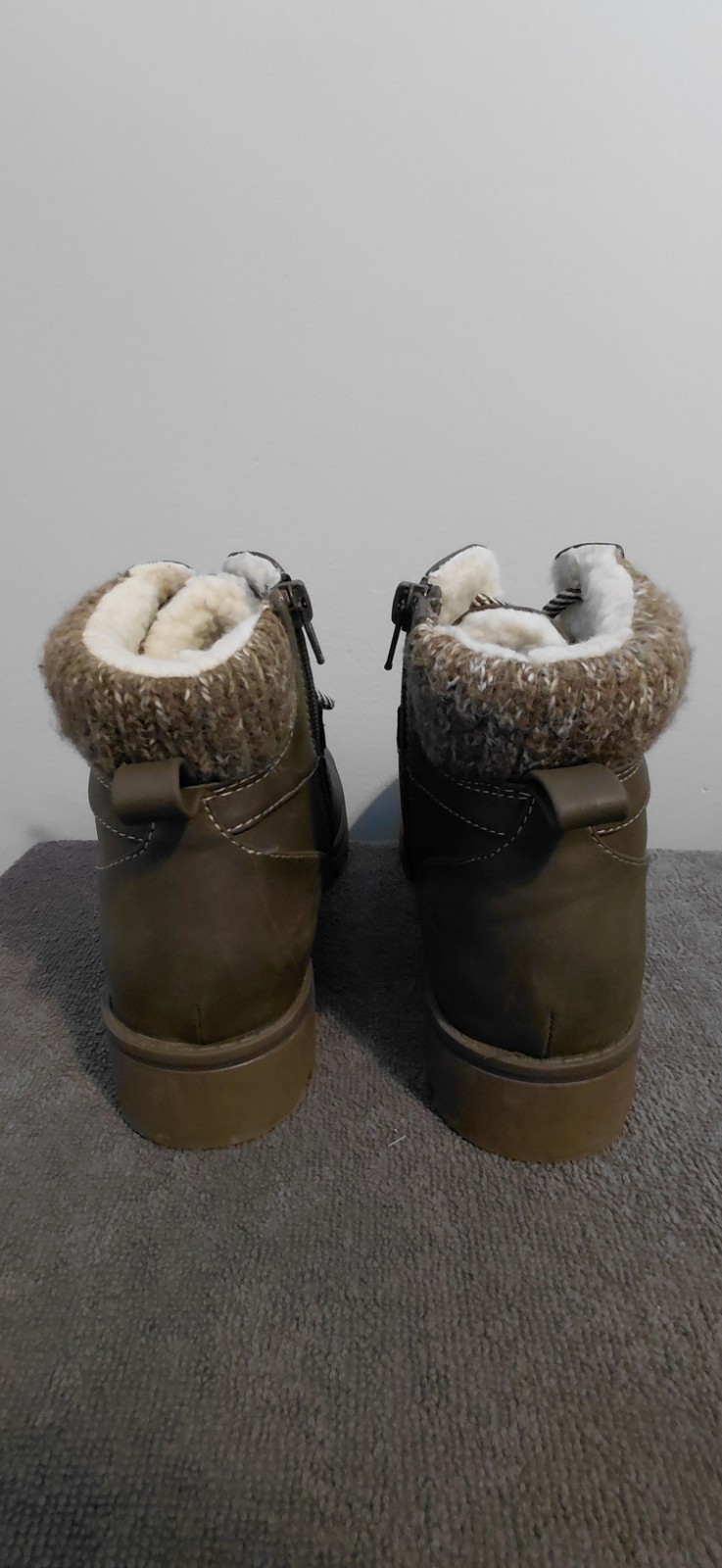 Falls Creek Women’s Boots Size 8 – Olive Faux Leather Flocked