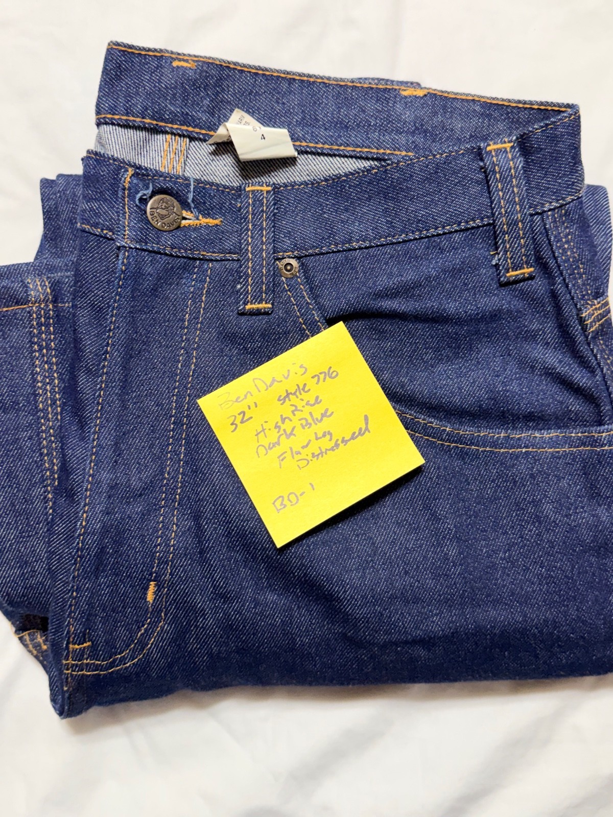 Ben Davis Carpenter Jeans 32X31 STYLE 776 DARK BLUE DISTRESSED FLAW