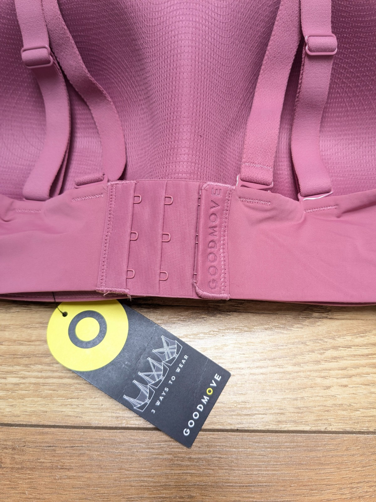 M&S GoodMove Flexifit Raspberry Unwired Medium Support Sports Bra UK 40C