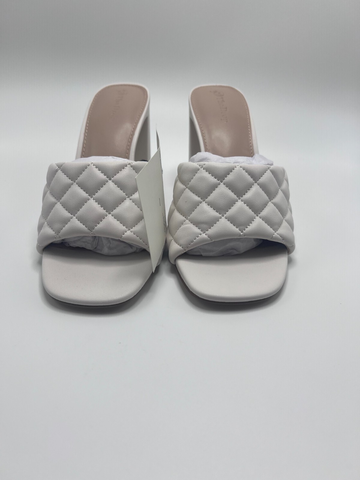 The Drop Pattie Women’s Heeled Mules Ivory Quilted Shoes New in Box