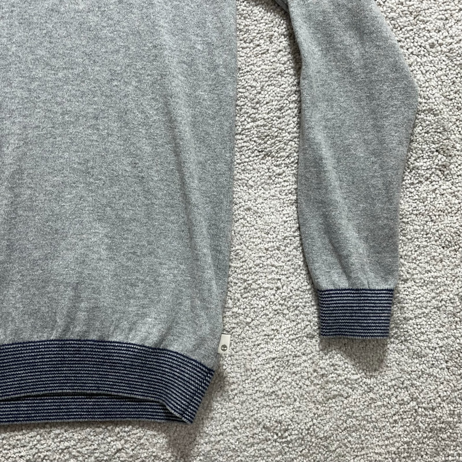 Timberland Sweater Men’s Small Gray Cashmere Blend Pullover Slim Fit Long Sleeve
