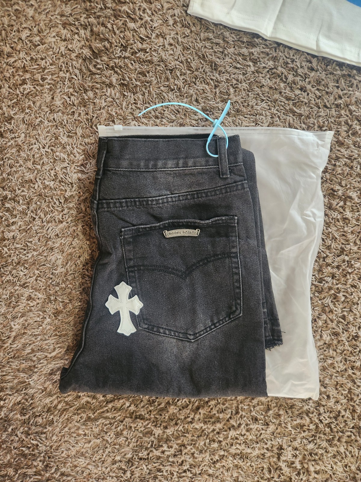 Chrome Hearts Black Dark Wash Denim Jeans White Cross Patches Slim Straight