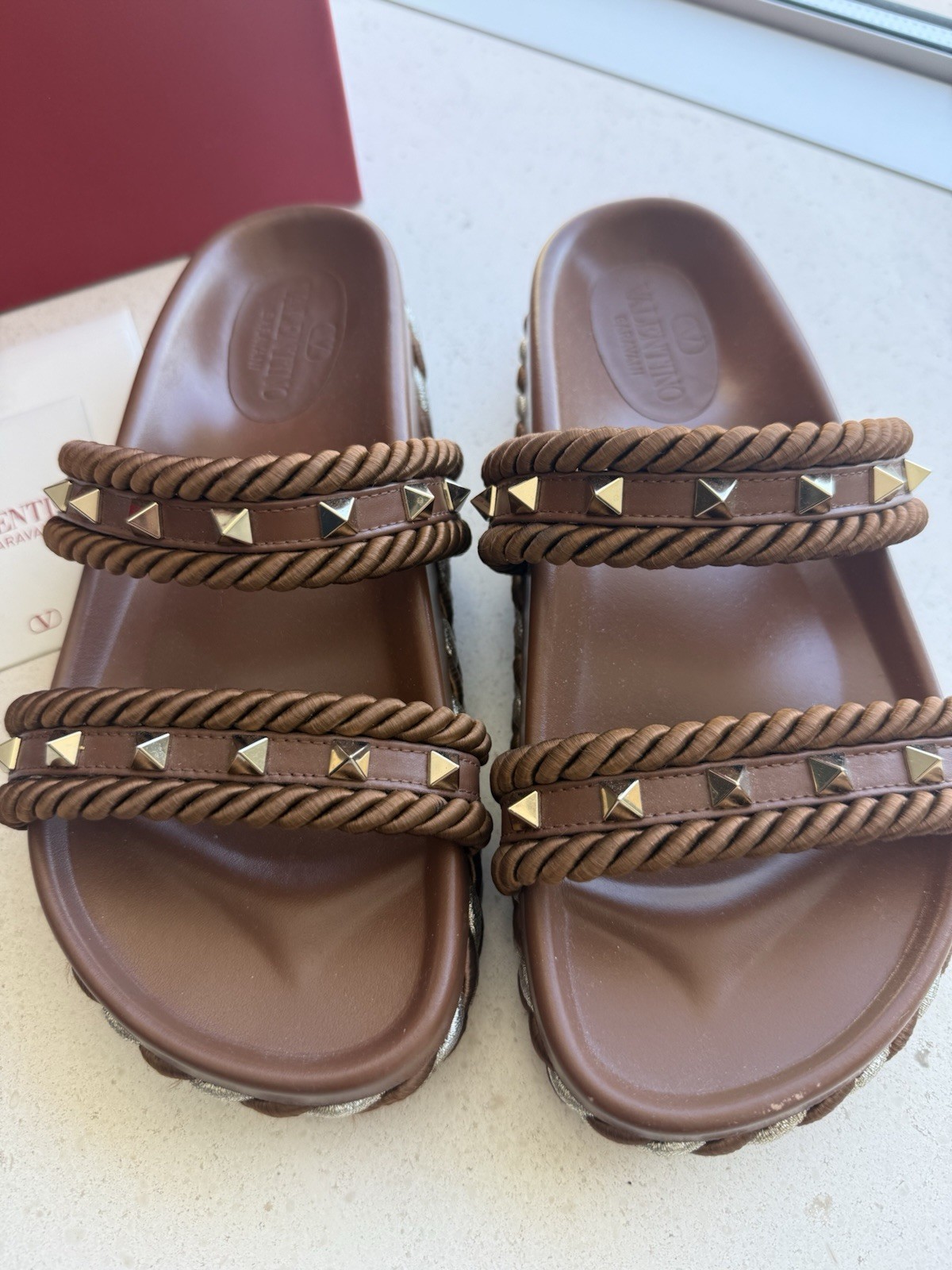 Valentino Garavani Women’s Rockustd Slide Sandals Shoes Size US 6