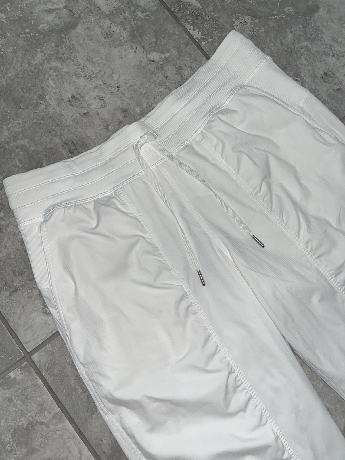 Lululemon Dance Studio Mid Rise Jogger Full Length Pants Travel White Womens 12
