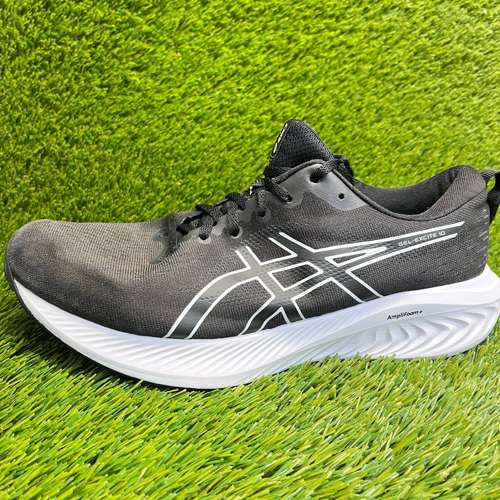 Asics Gel-Excite 10 Men Size 10.5 4E Black White Athletic Running Shoes Sneakers