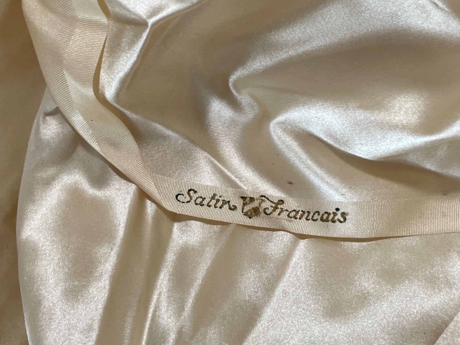 Antique Victorian Edwardian c 1900 Ivory Satin Handmade Wedding Dress w/ Lace