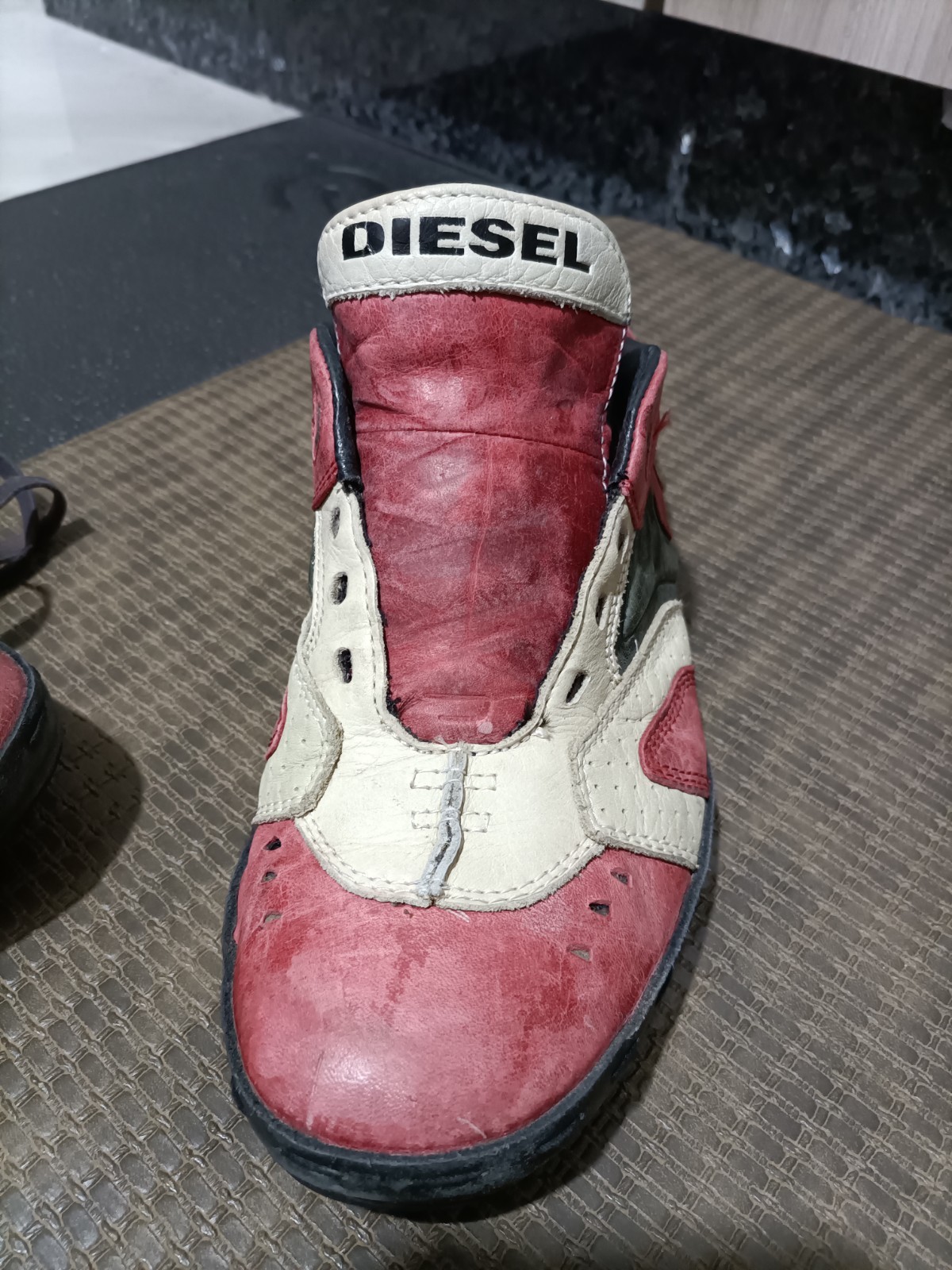 DIESEL leather shoes (KULTU) . Men’s size US 9 EUR 42. Free Shipping