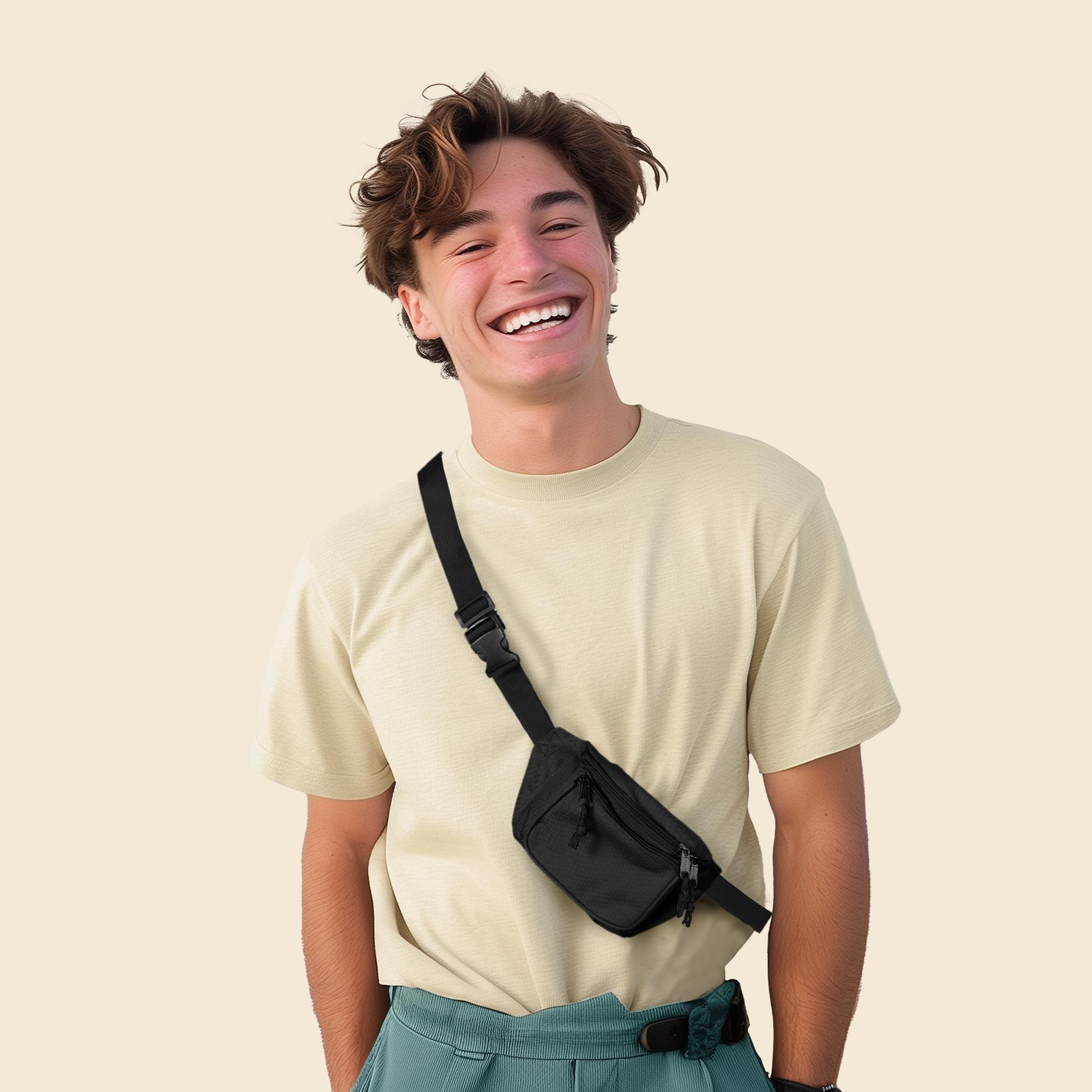 3 Pocket Fanny Pack in Black