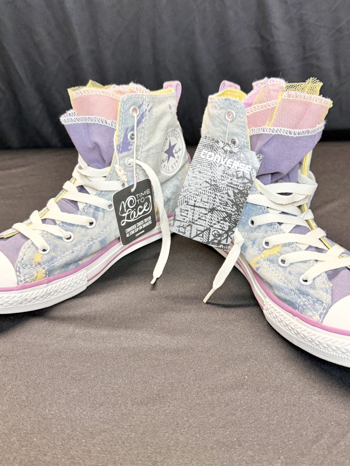 Converse 651703F CTAS Paint Splatter High Tops Junior Sz US 5 EU 37.5