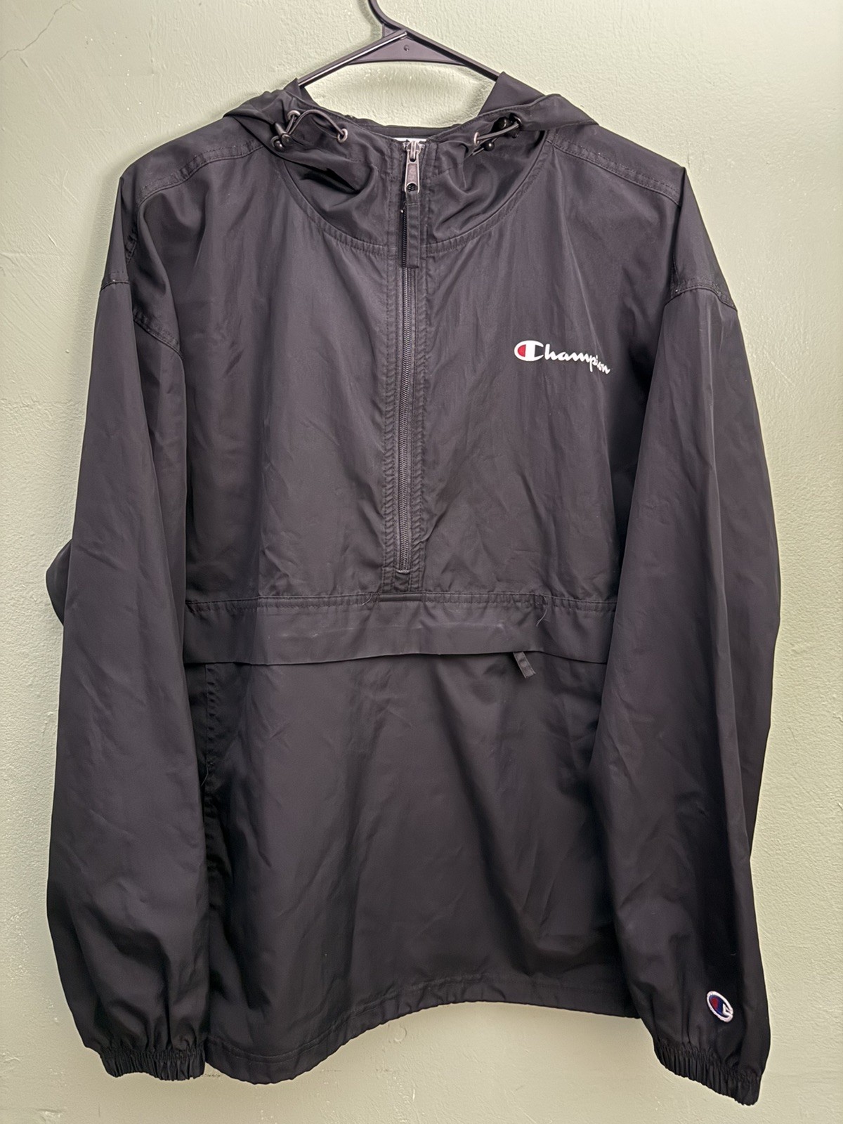 Champion Windbreaker Men’s XL Black Jacket Hooded Logo Pockets Drawcord 1/2 Zip