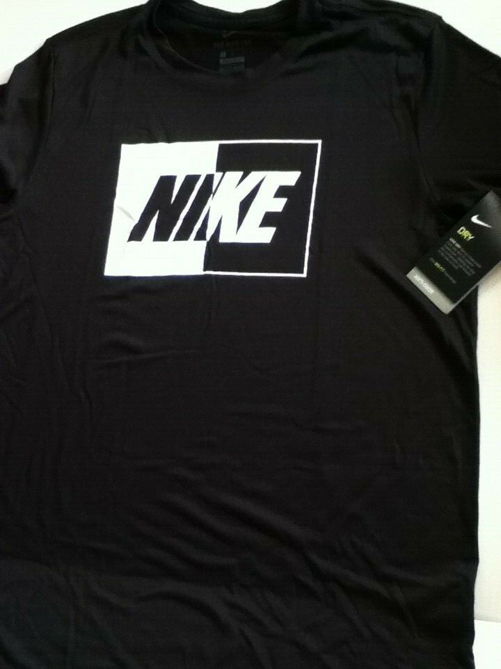 AUTHENTIC NIKE AIR DRY BLACK T-SHIRT CI7357-010