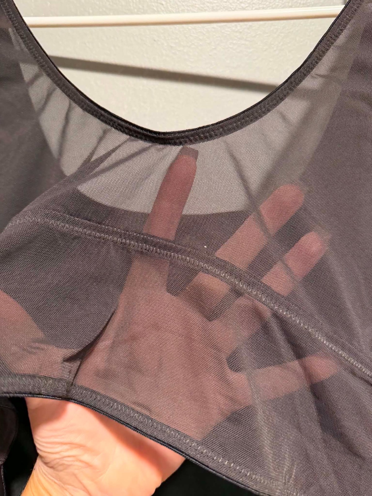 Colsie Faux Leather and Mesh Cropped Top Size Medium