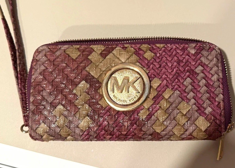 Michael Kors Purple/Beige Woven Zip-Around Wristlet Wallet w/ Credit Card Slots