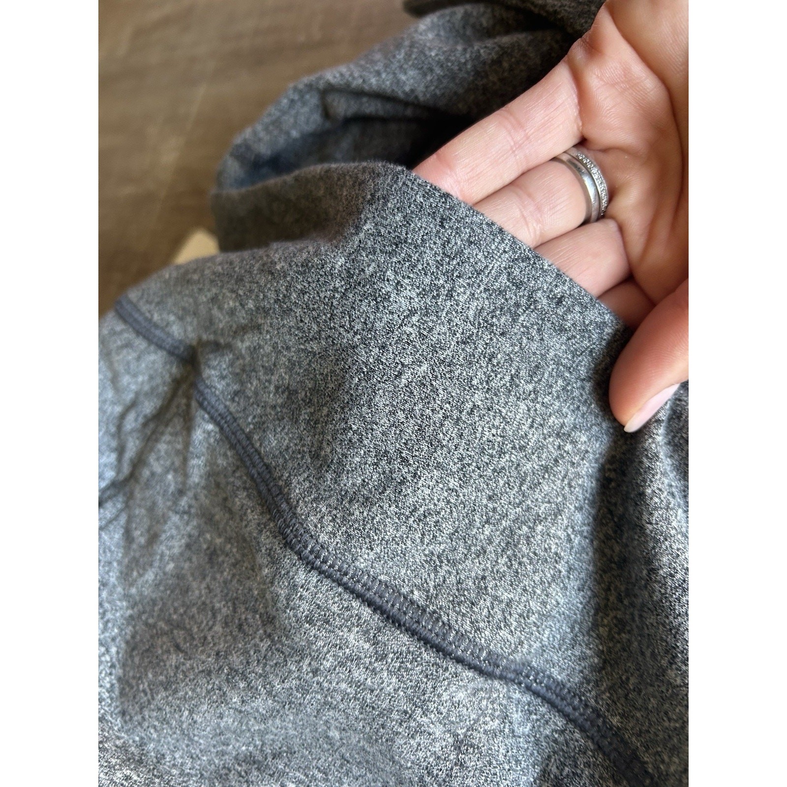Lululemon Wrap Up Jacket Womens 4 Hooded Long Zip Magnetic Close NWT Active