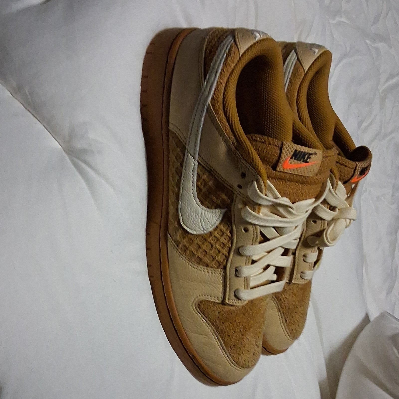 Nike Dunk Low (no box )
