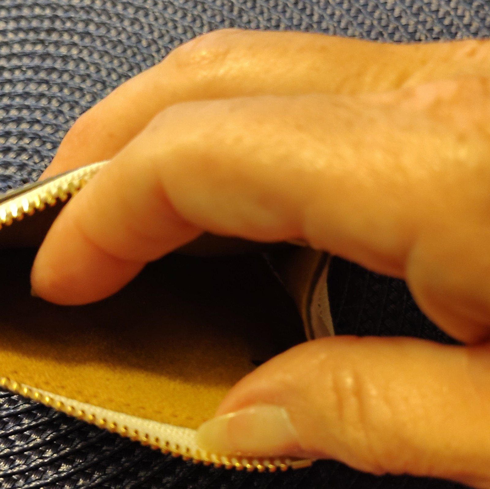Coach Chalk With Gold Tone Hardware Mini Skinny ID Wallet Case Women’s Zip top