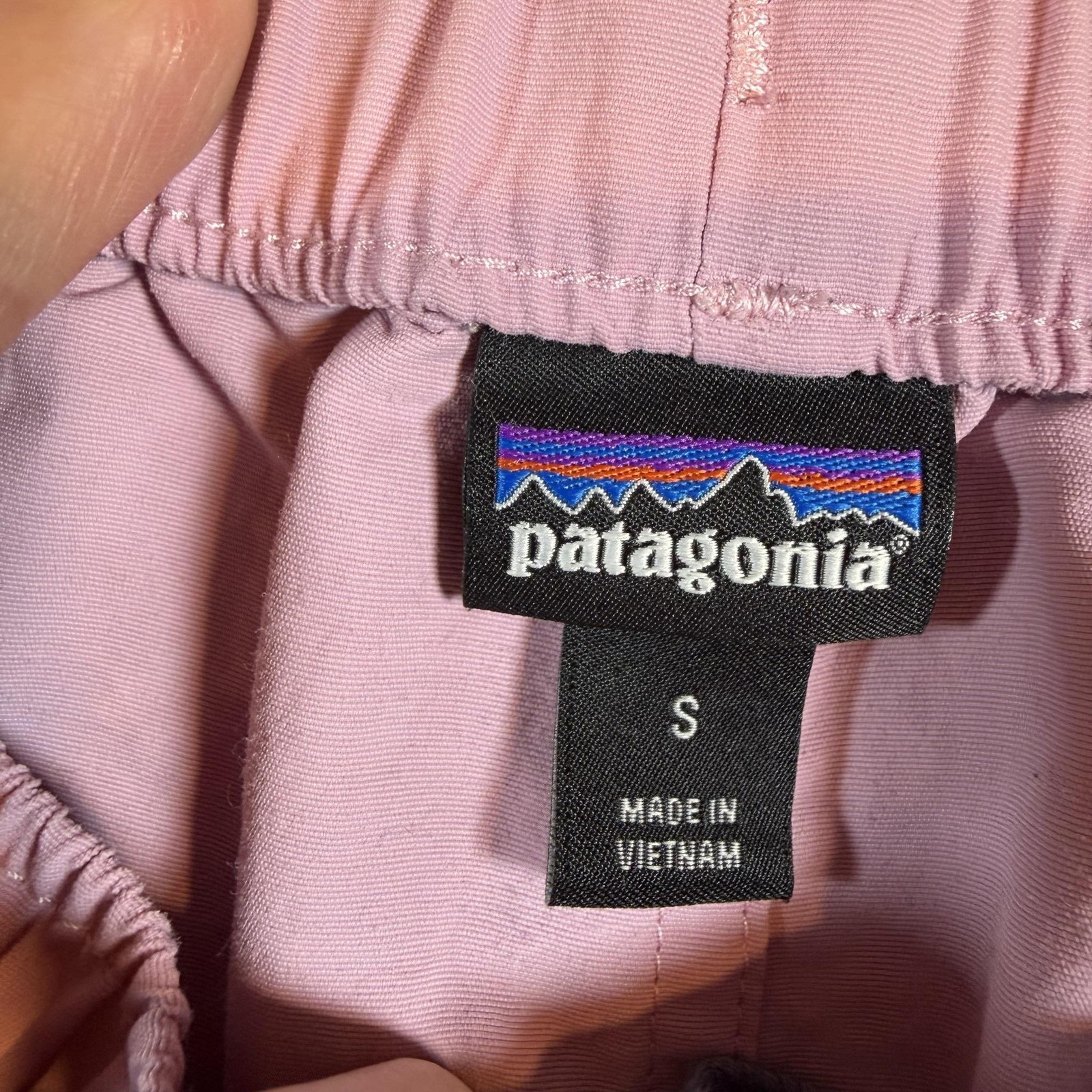Patagonia Shorts Womens Small Pink Elastic Waist 3 Inch Inseam STY57044SP24