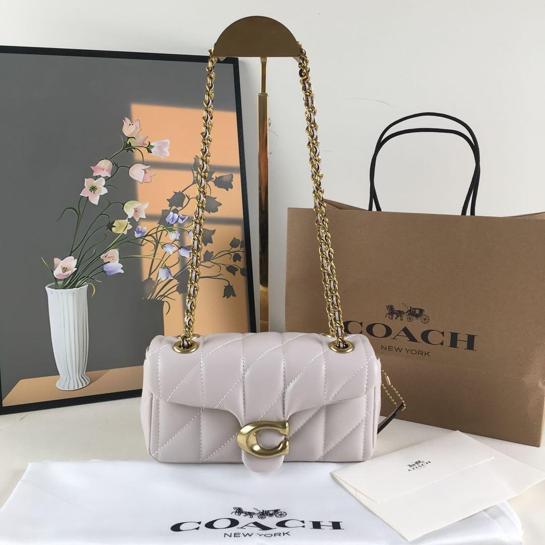 Coach CP149 Tabby 20 PVC Leather Chain Strap Shoulder Bag Quilted White Gold