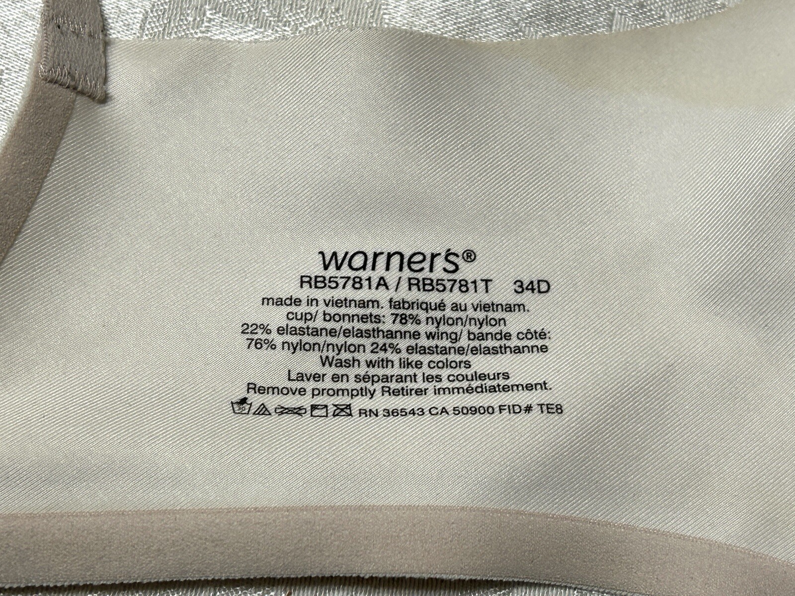 WARNER’S RB5781A No Side Effects Smoothes Underwire 34D Nude Animal Print Bra