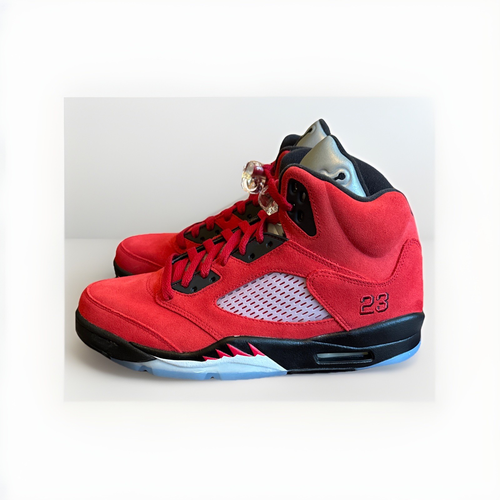 NEW IN BOX AIR JORDAN 5 RETRO RAGING BULL RED BASKETBALL SHOES DD0587-600 SZ 10