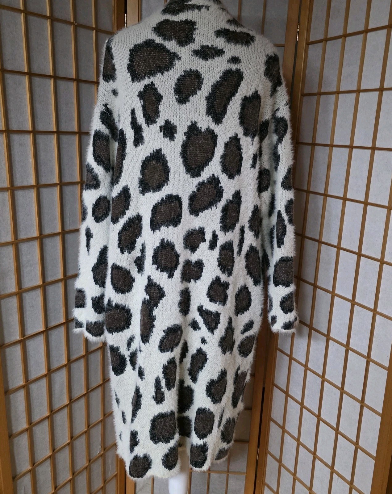 Davi & Dani Cardigan Sweater Womens Lg Open Front Animal Print Fuzzy Longline