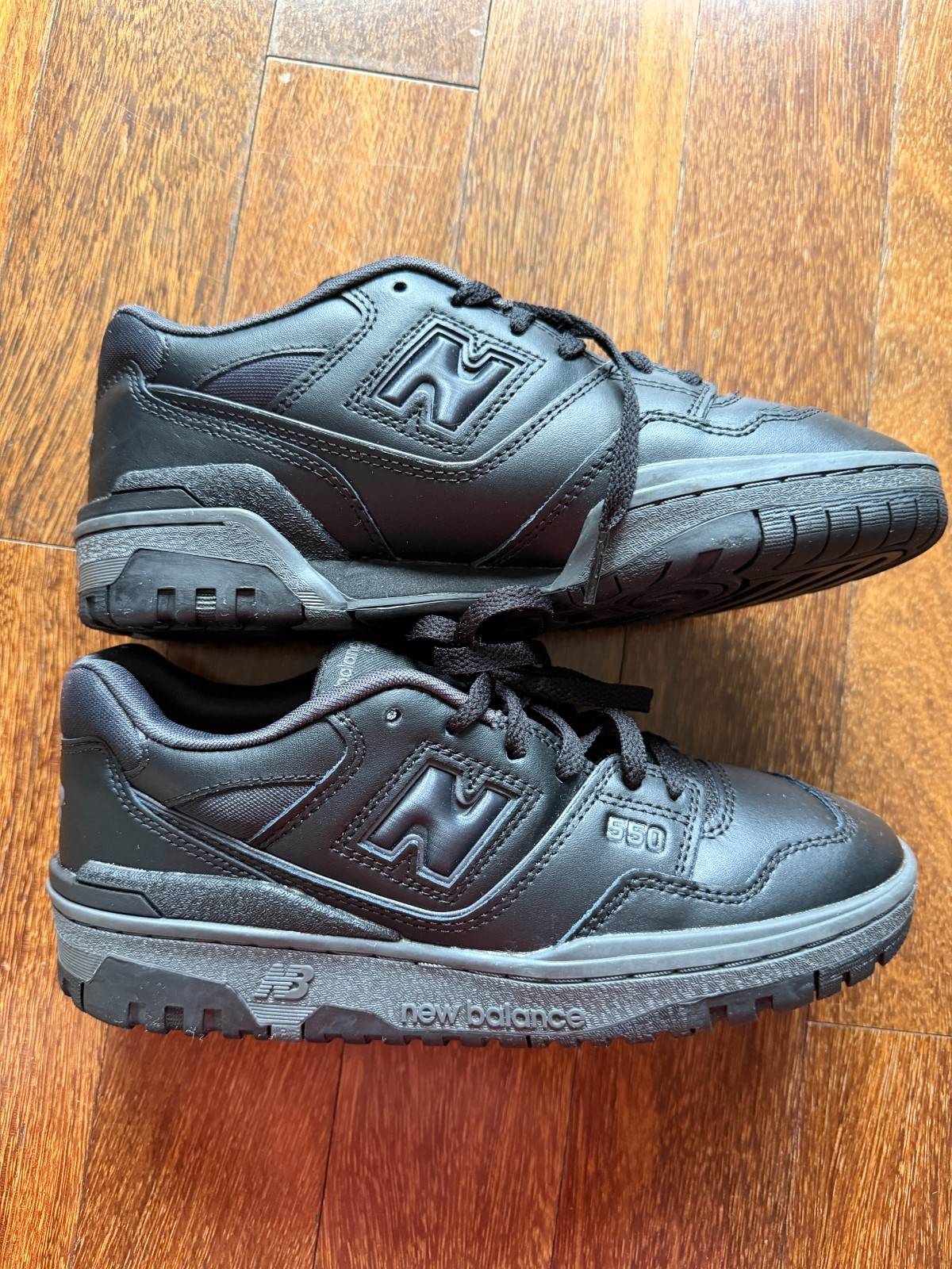 NWT New Balance 550 Triple Black size 7