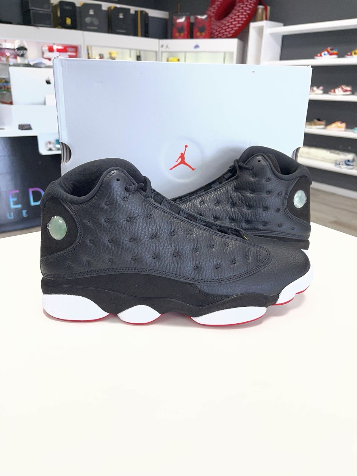 Size 11 – Jordan 13 Retro Mid Playoff