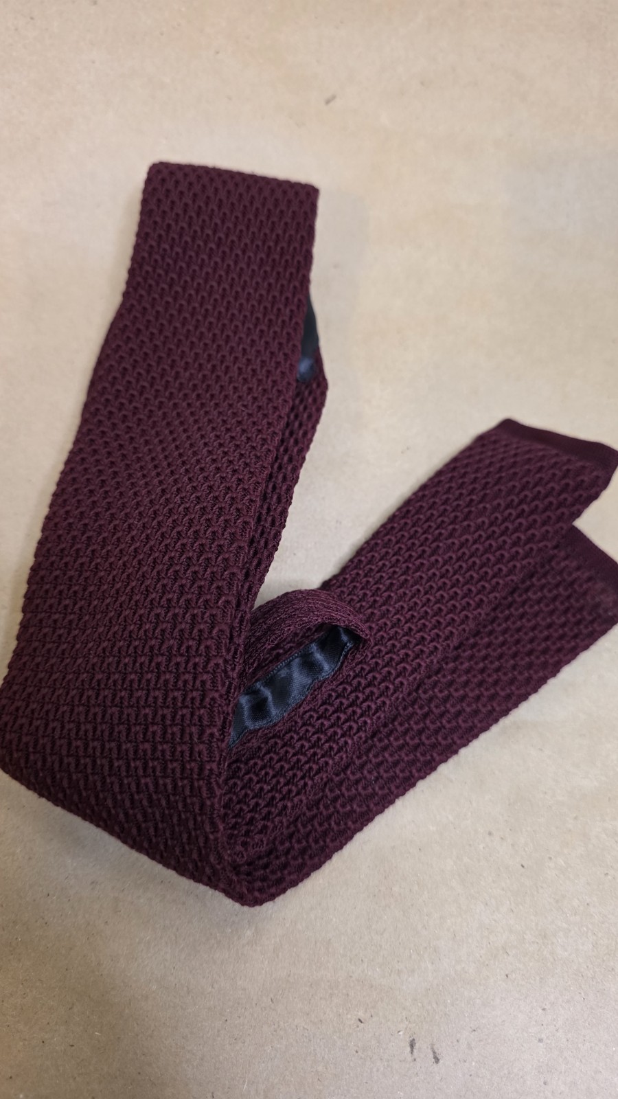 Christian Dior Men’s Tie Burgundy Prefect Cond Length 60 In Width 2.8 Inches