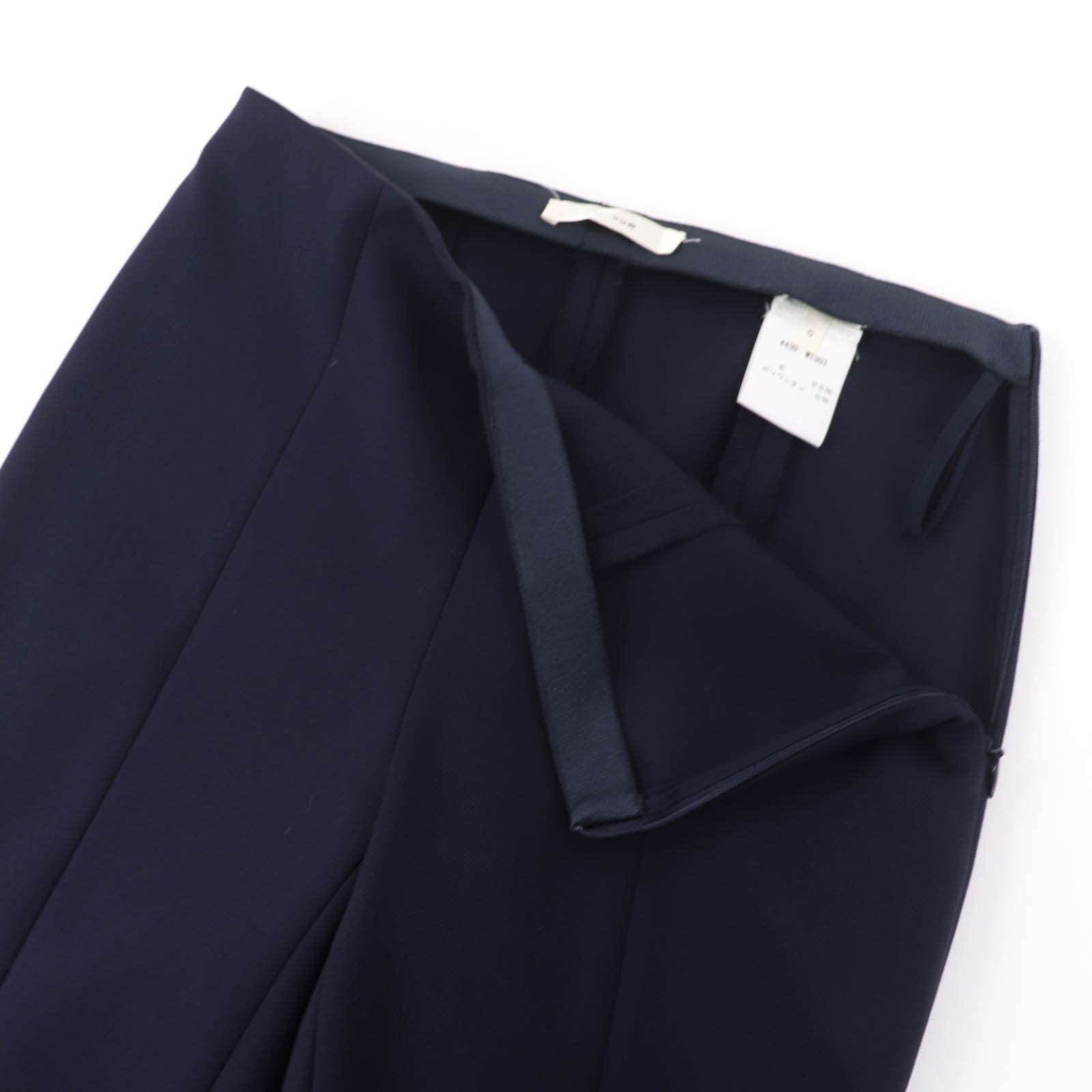 THE ROW Wool Pants – DUTY FREE