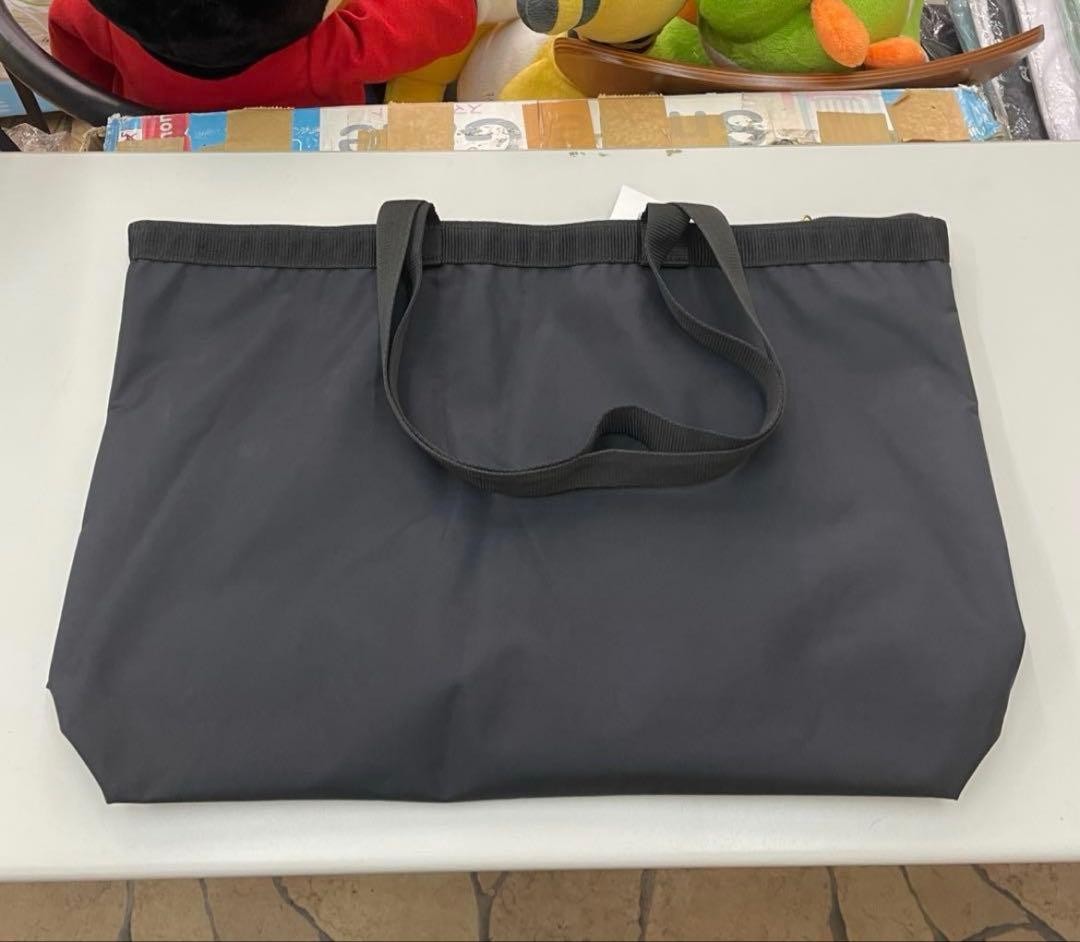 Moschino Redwall Tote Bag Handbag Purse w/Pouch Nylon in Black NEW Floor Model