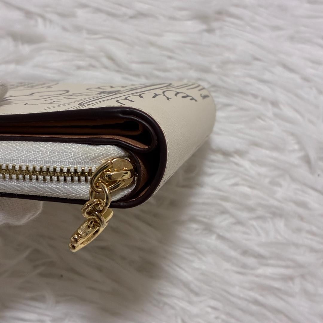 item COACH PEANUTS Snoopy bifold wallet white surfing