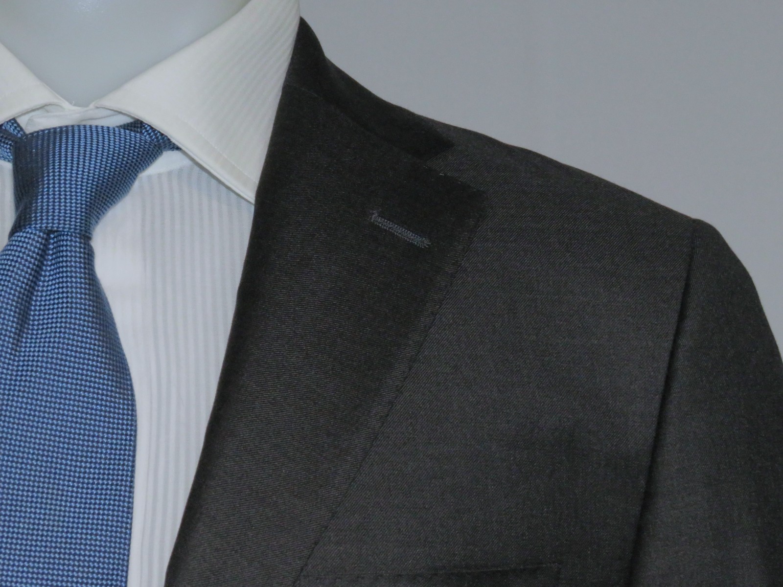 Hickey Freeman Beacon Loro Piana 150 Yellow Label Solid Charcoal Suit Jacket 40R
