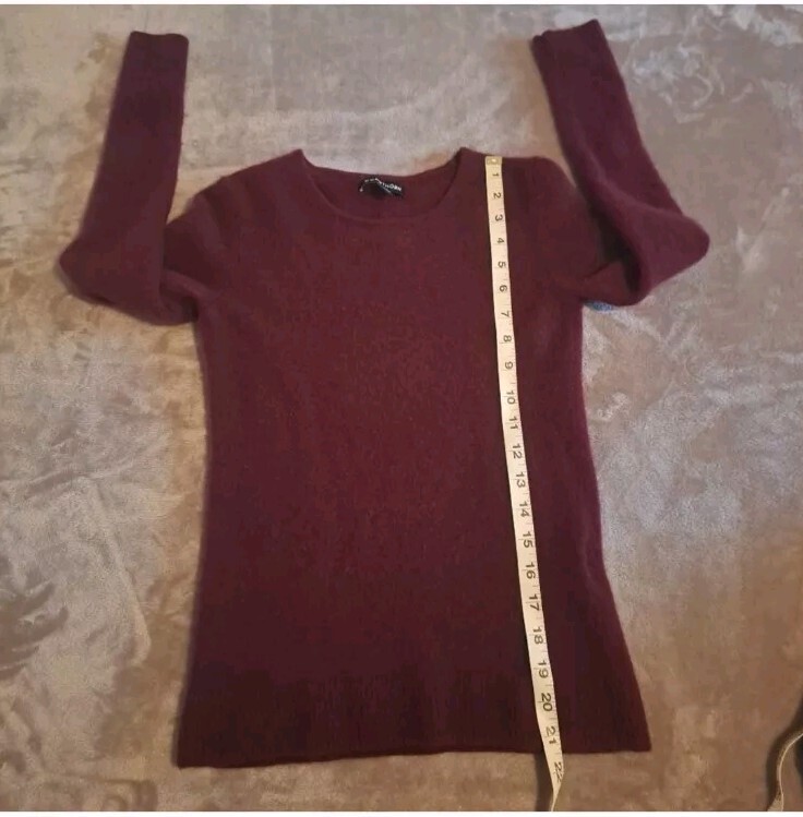 100% Cashmere Womens Burgundy Pullover Top Hand Wash Sz. XS