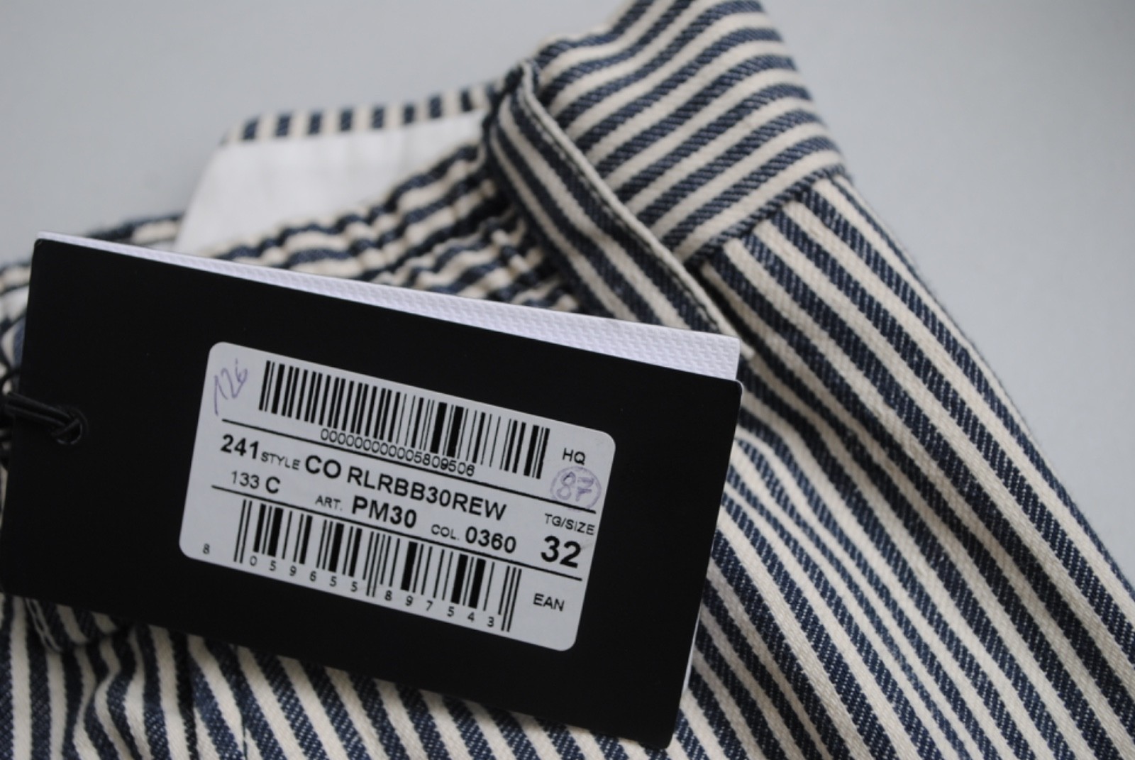 PT 01 COTTON + LINEN COLLECTION 32-46 260.00 CARD PT-26A01a