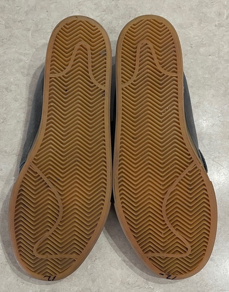Nike SB Stefan Janoski Gray Suede Gum Sole Skateboarding Men’s Sz 11
