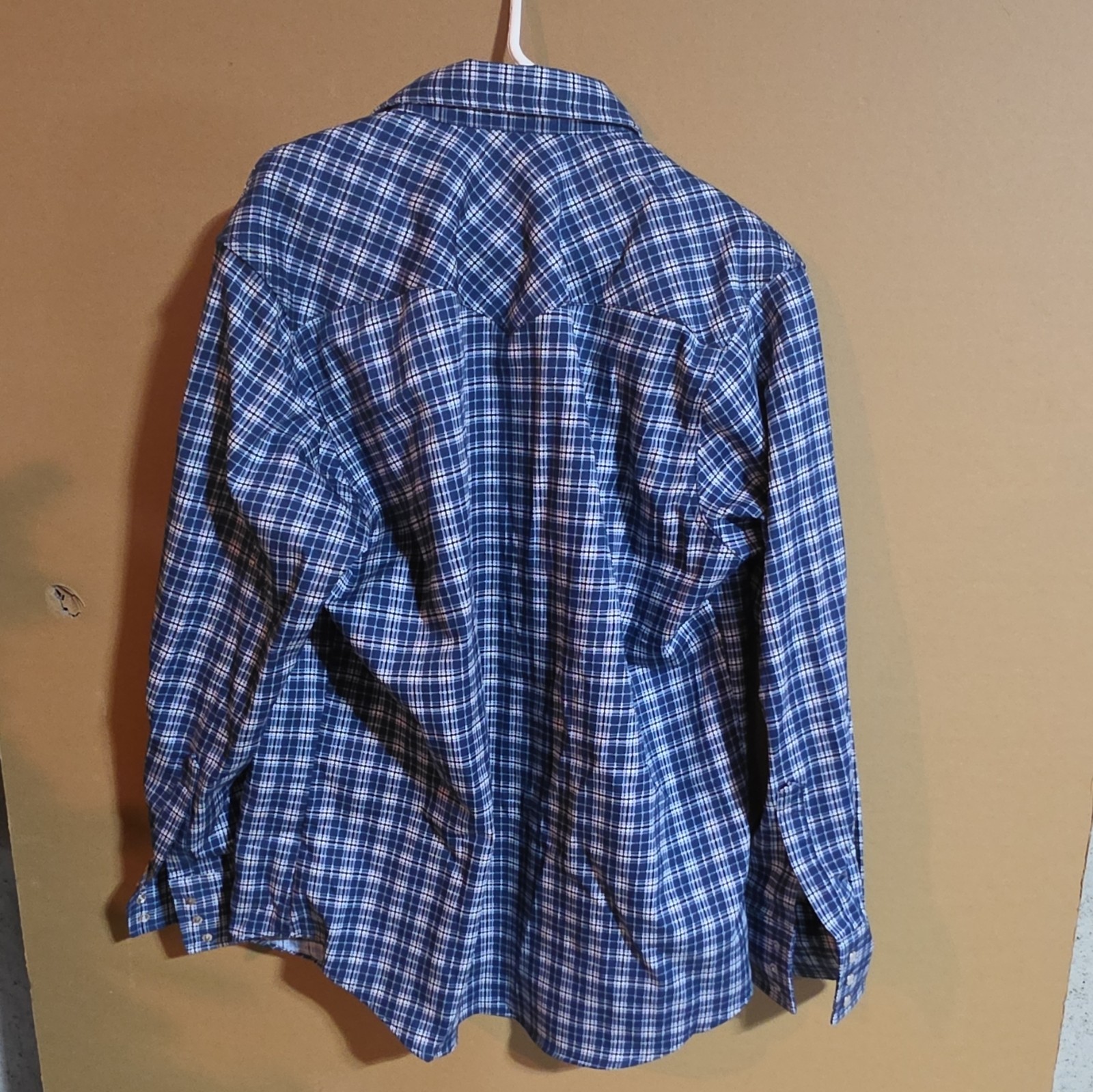 Wrangler FR Flame Resistant Plaid Long Sleeve Button-Up Work Shirt Men’s L