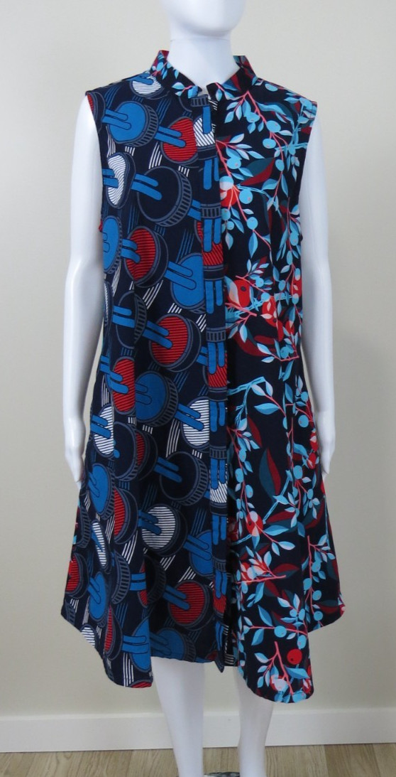 ZURI Kenya – Space Cadets Cotton Sleeveless Dress, Pockets SIZE Large, Blue Red