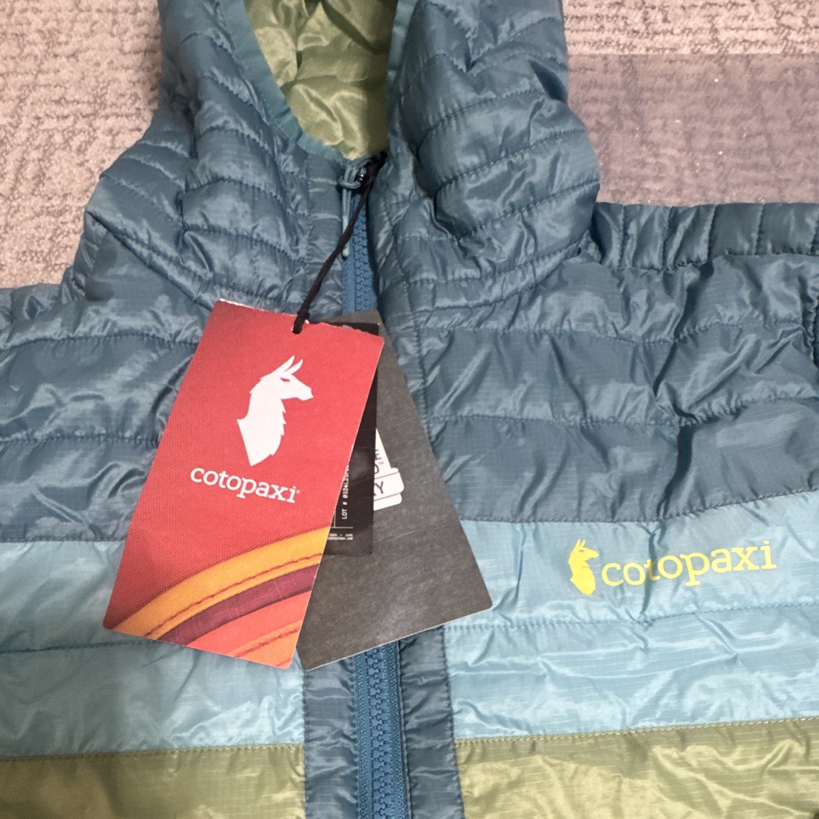 Cotopaxi women’s small Hooded Full Zip Down Puffer Jacket Blue/Green