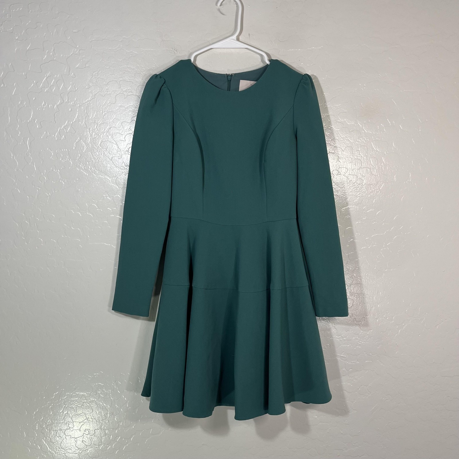 Gal Meets Glam Dress Womens 6 Green Solid Fit Flare Long Sleeve Lined Mini