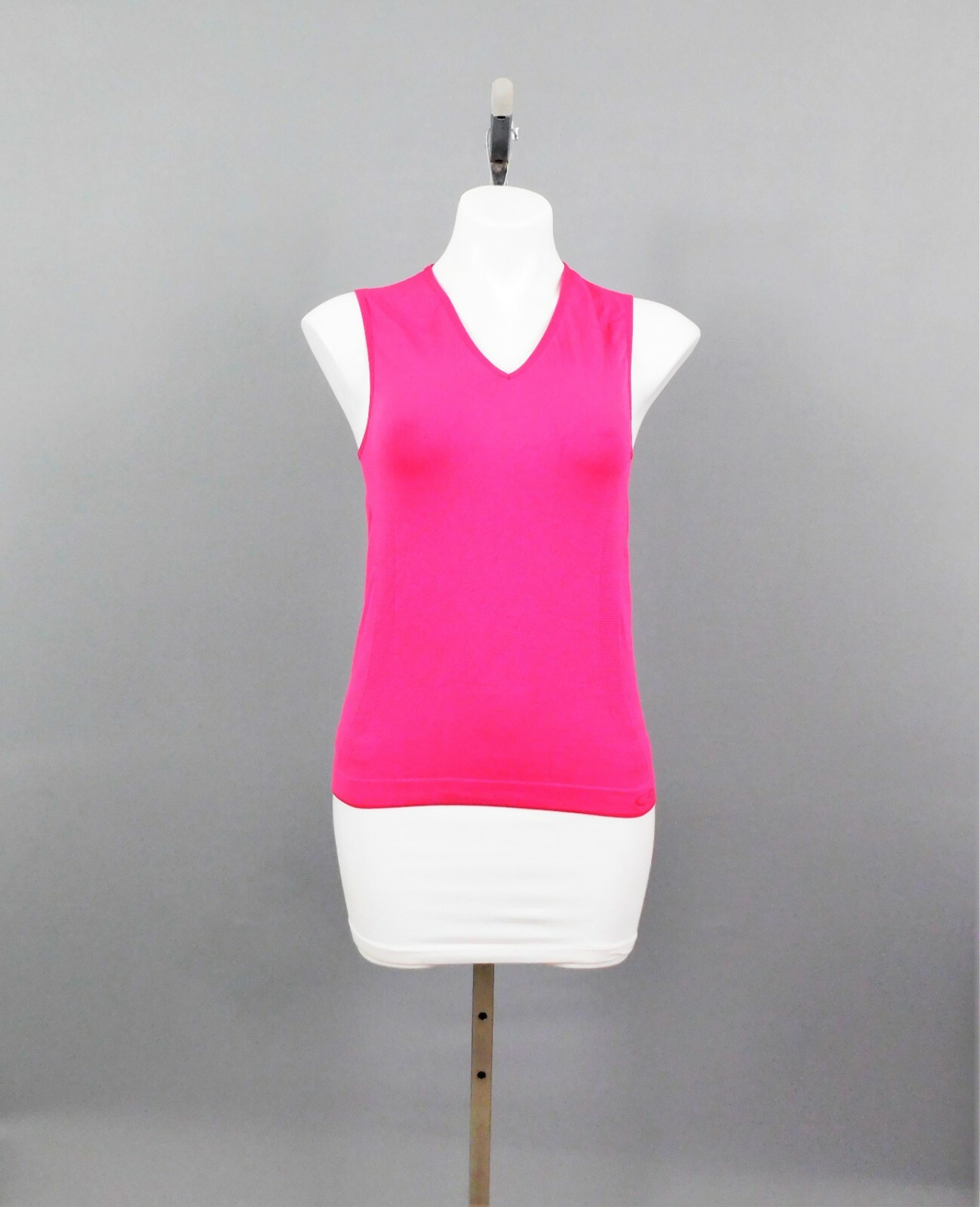 Champion Women’s Athletic Shirt, Size XL, Pink, 95% Nylon, 5% Spandex