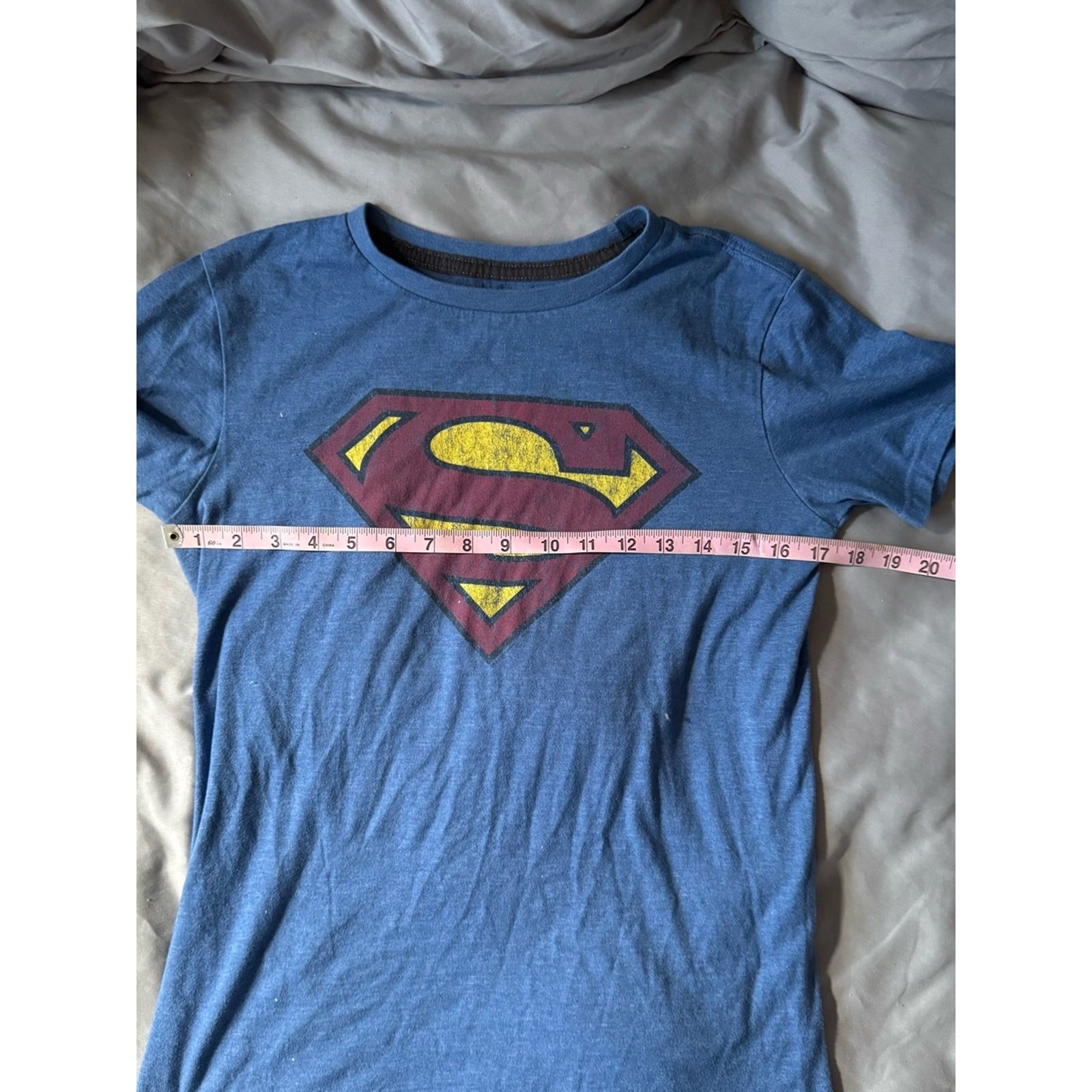 Superman graphic tshirt old navy XL S M DC comics tee marvel Chaser junk food