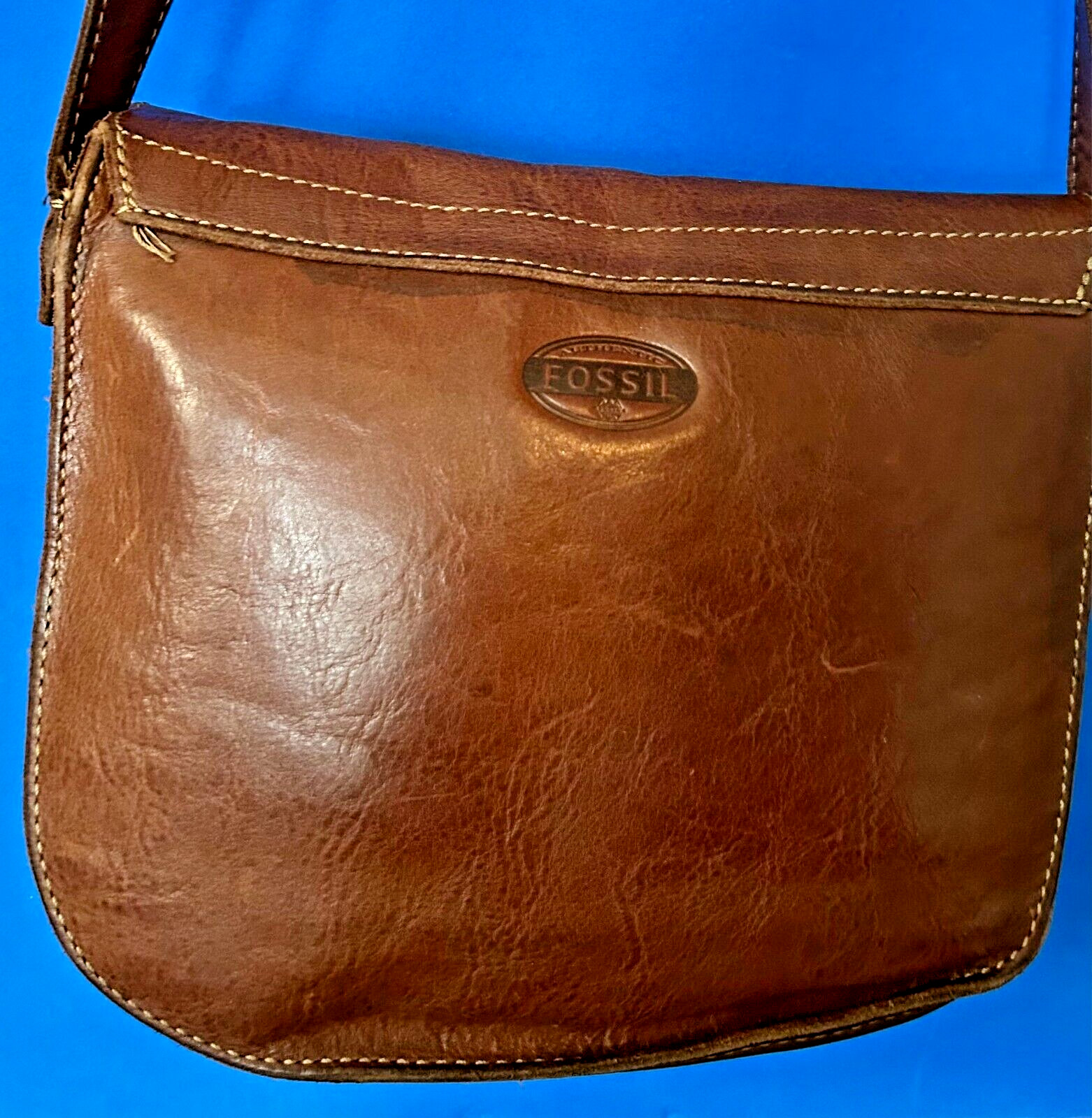 Fossil Austin Leather Turn Lock Saddle Flap Crossbody Messenger Shoulder Bag