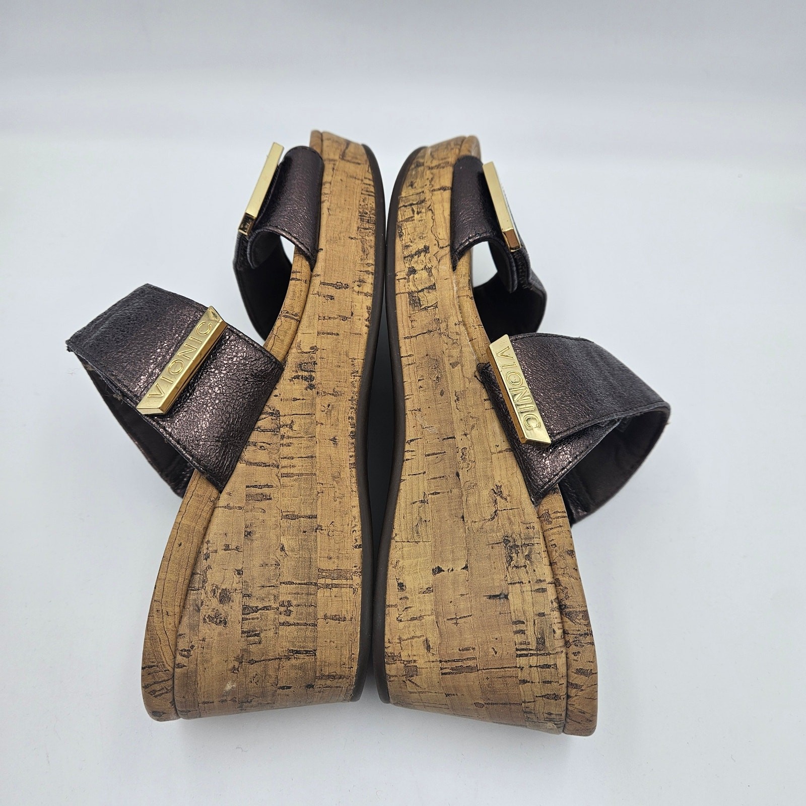 Vionic Womens 7 Pepper Metallic Wedge Sandals Cork Platform Orthotic Brown