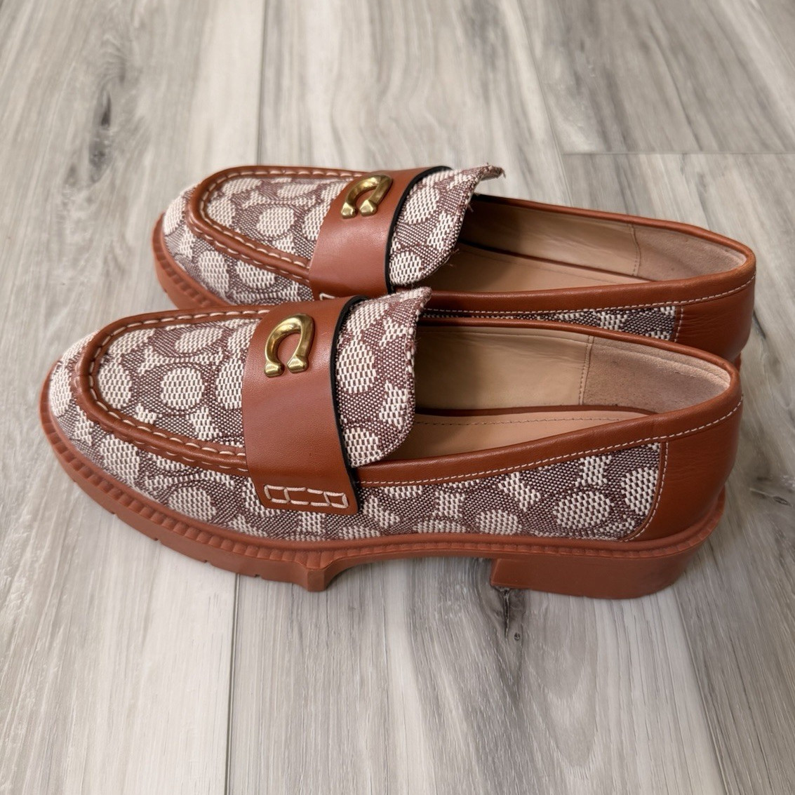 NEW!!! Coach Leah Signature Jacquard Lug Sole Loafers Cocoa Burnished Amber 9M