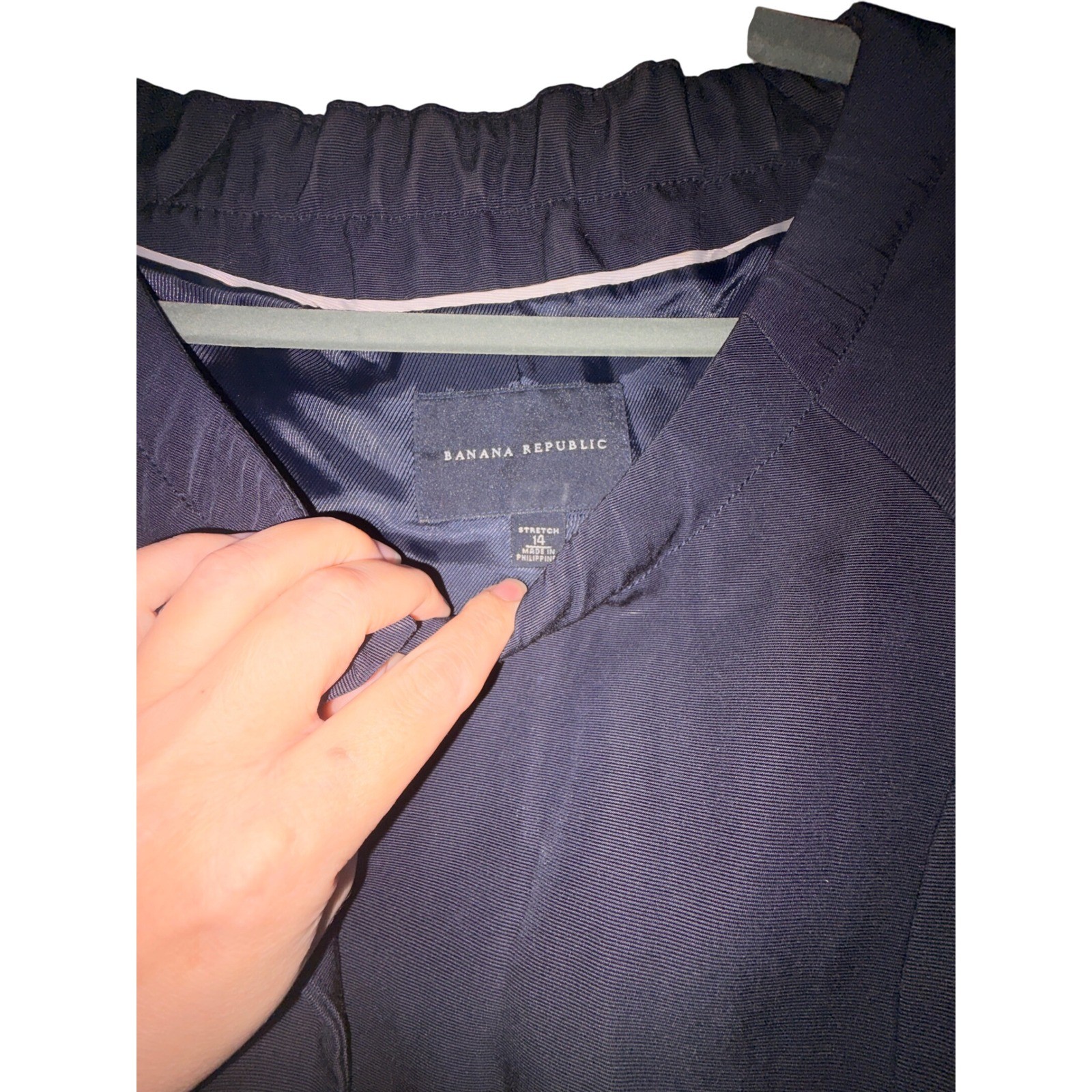 Banana Republic Navy Blue Black Tie Waist 3/4 Sleeve Ruffle Neck Blouse Top