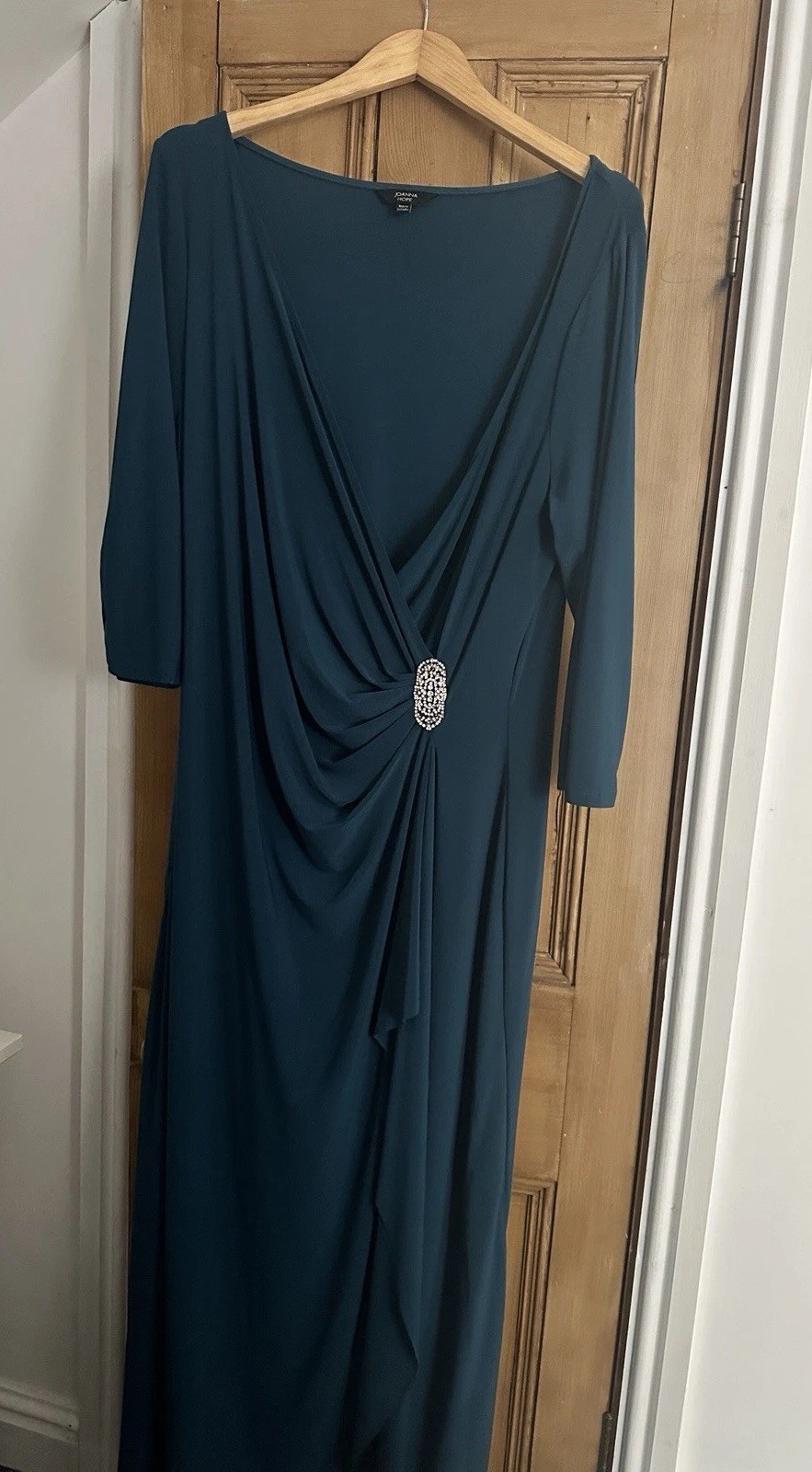 Stunning Turquoise Joanna Hope Dress Size 22 Worn Once – Perfect Condition.