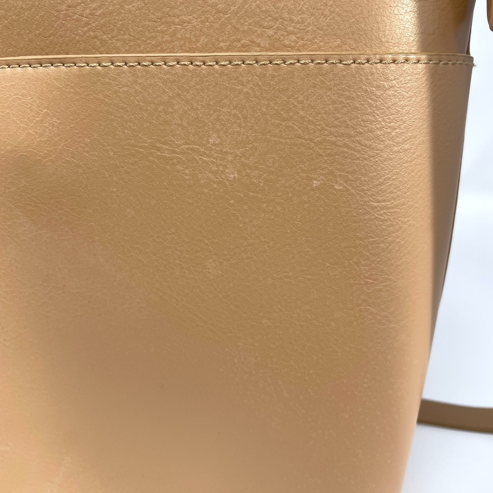Pixie Mood Mag 10.25 x 11 Vegan Leather Crossbody Bag, Sand Color (flaws)