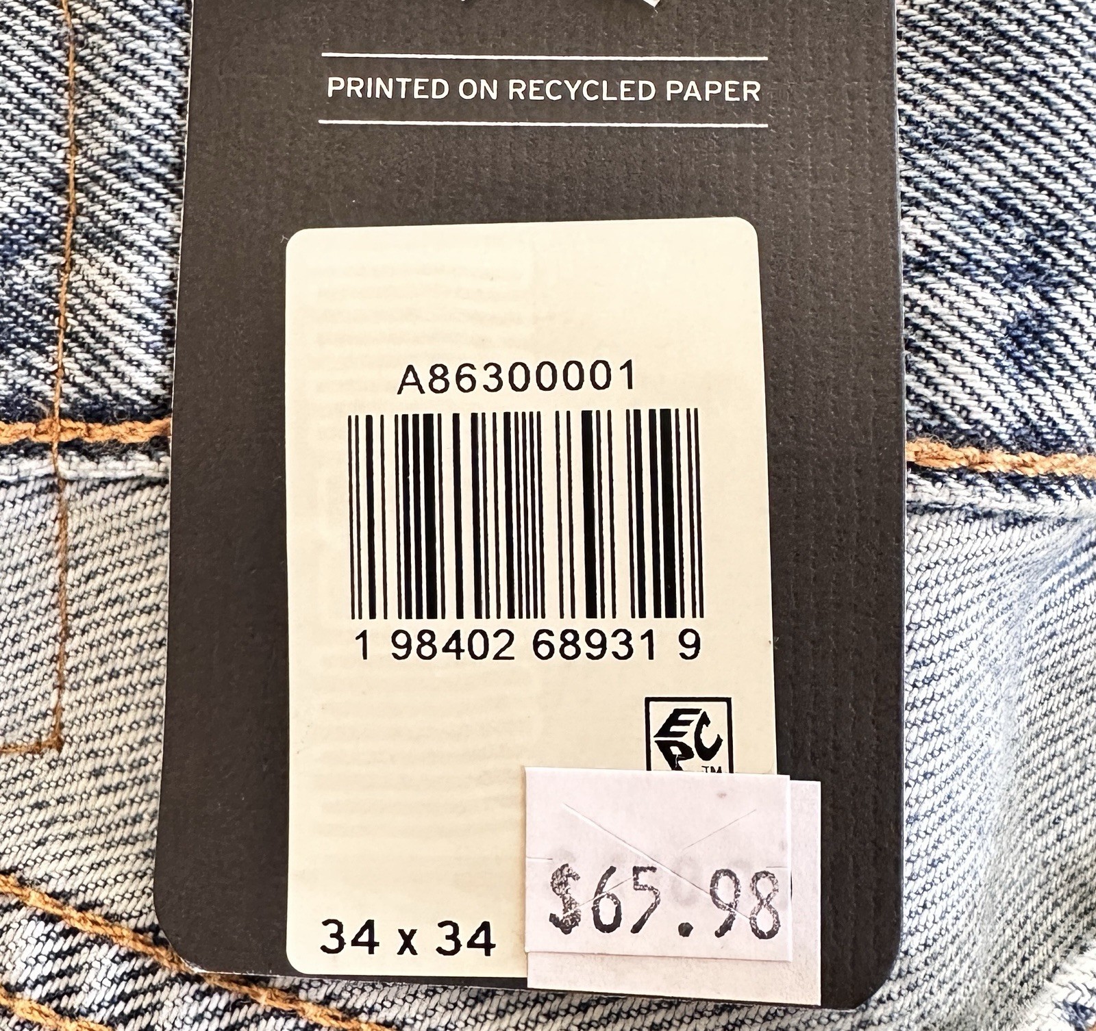 Levi’s Premium Men’s 567 Relaxed Flare Jeans